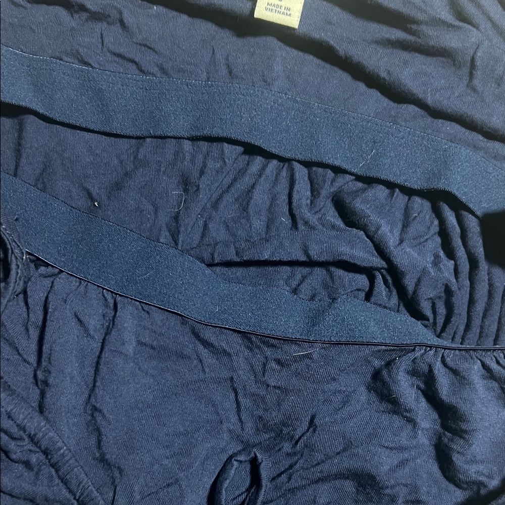 Old Navy Navy Blue top with White Embroidery - Picture 3 of 3